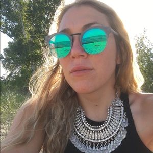 Meet your Posher, Jamie